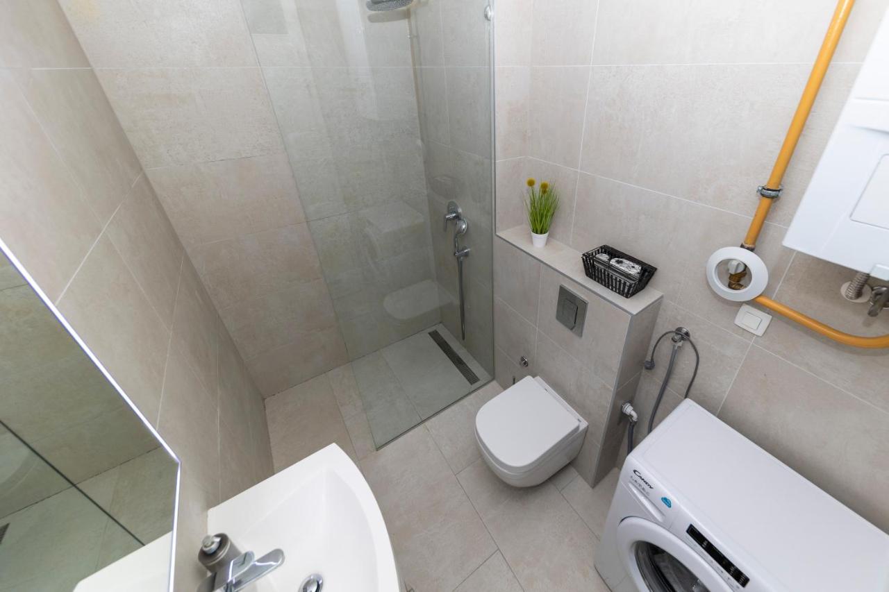 Lusea Apartment Zadar Bagian luar foto